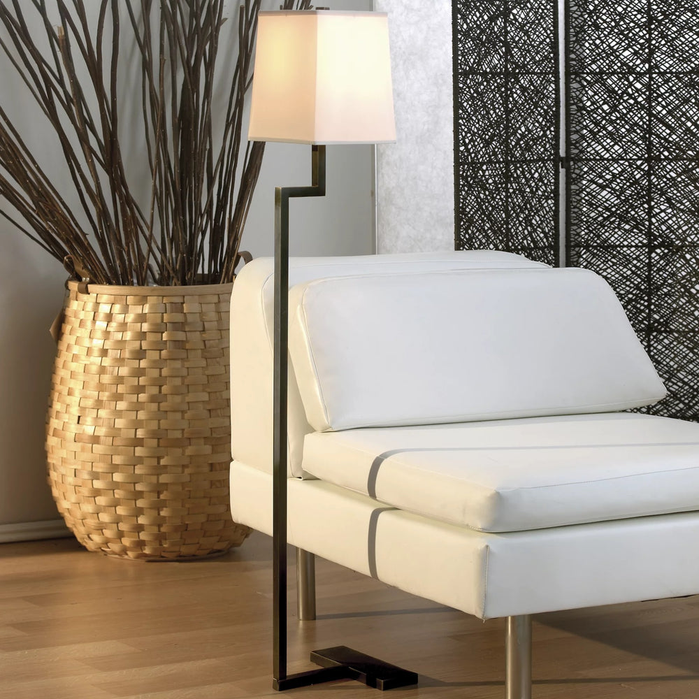 Doughnut C Floor Lamp