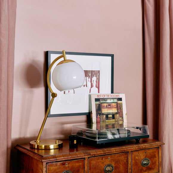 Nova Table Lamp