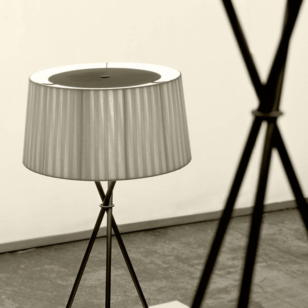Tripode Small Table Lamp