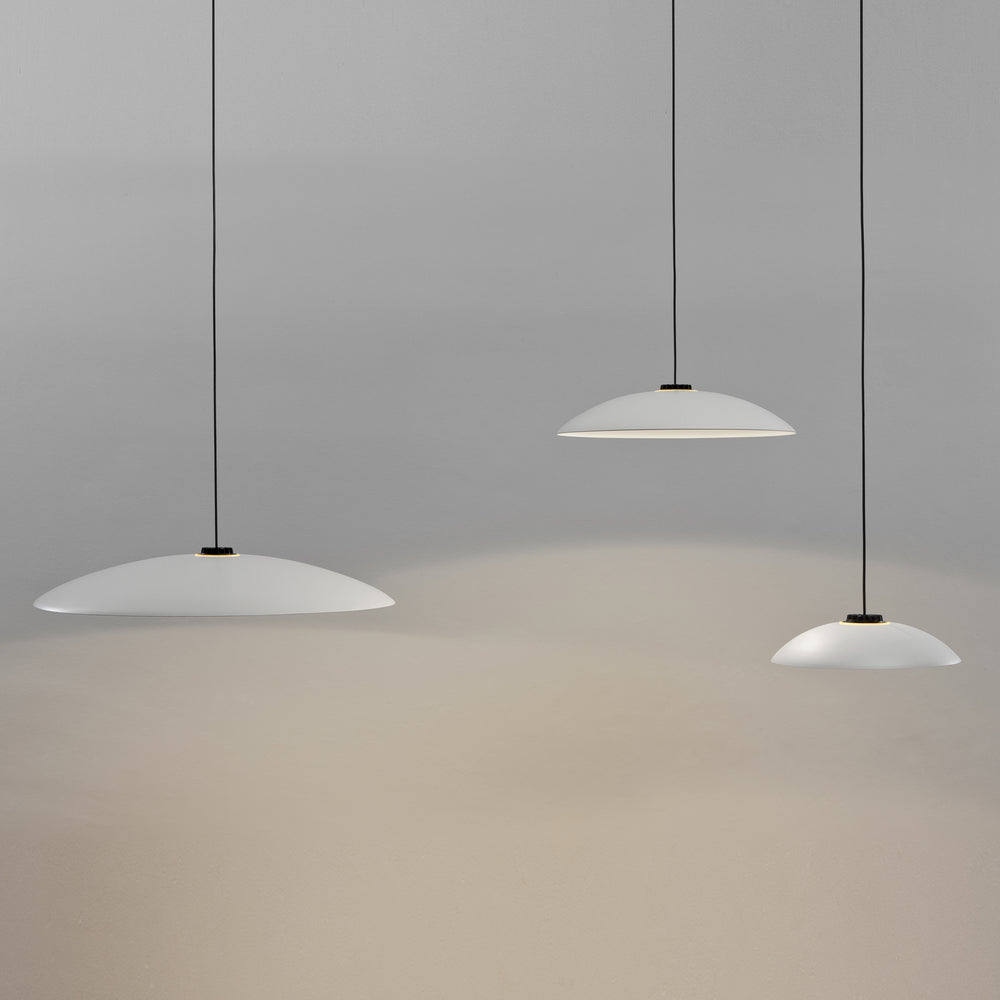HeadHat Plate Pendant Light