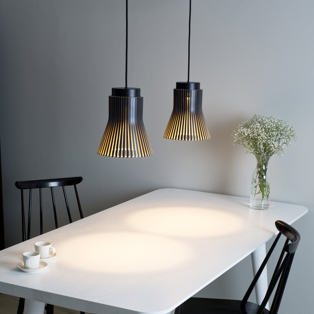 Petite 4600 Pendant Light