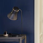 Petite 4620 Table Lamp