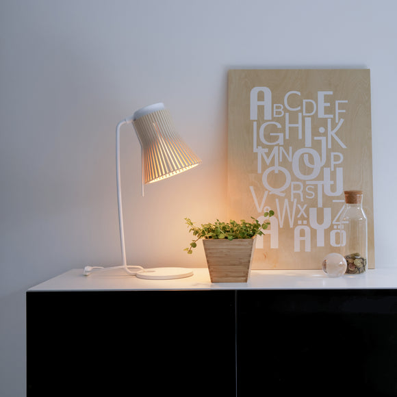 Petite 4620 Table Lamp