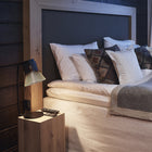 Petite 4620 Table Lamp