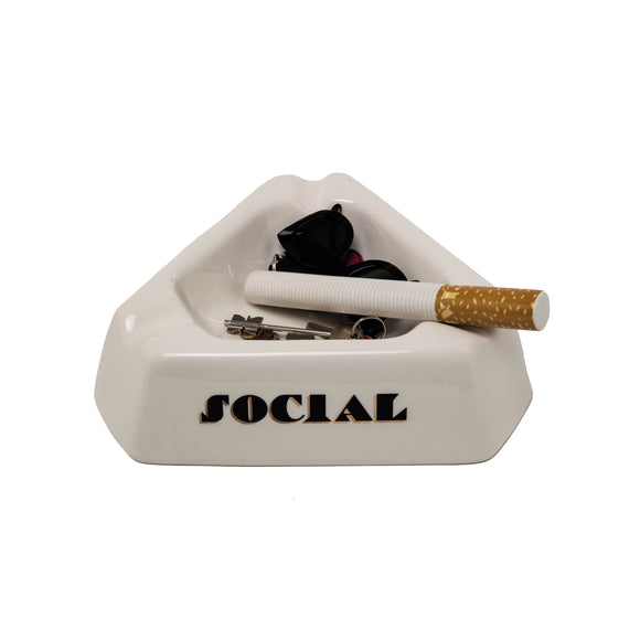 Diesel Living Social Smoker Centrepiece