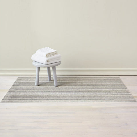 Skinny Stripe Indoor/Outdoor Shag Mat