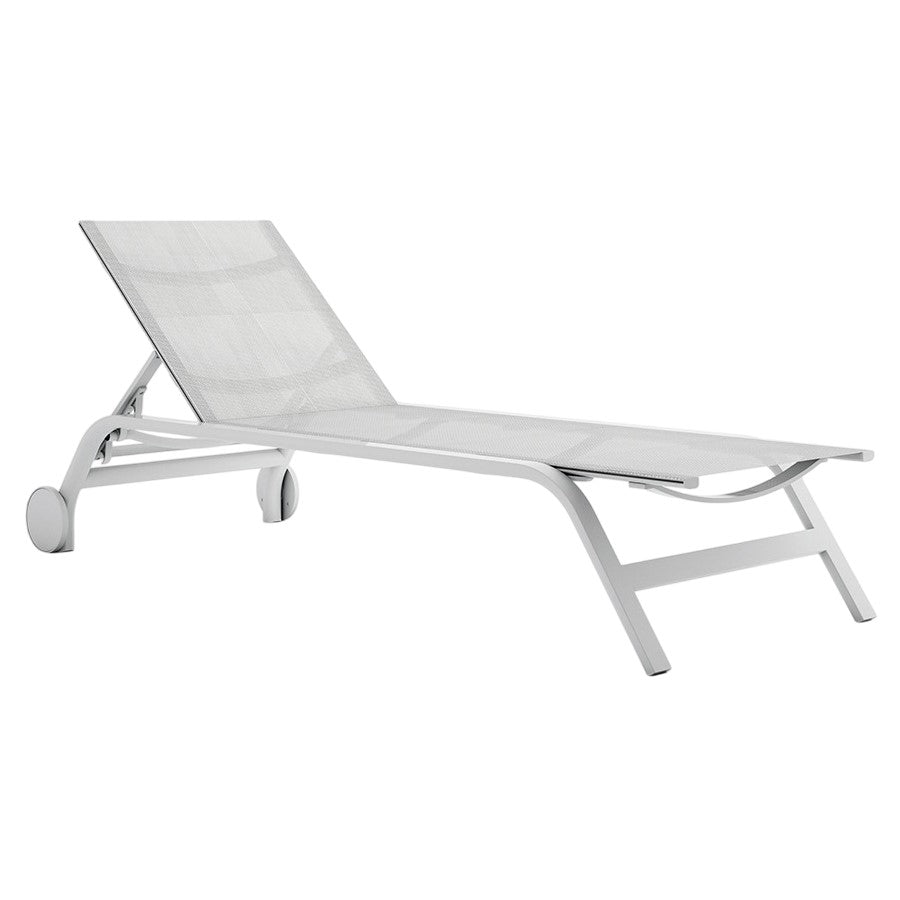 Stack Outdoor Chaiselongue with Wheels