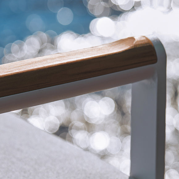 Oskar Folding Outdoor Director's Chair