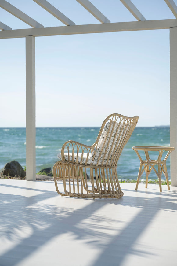 Tulip Outdoor Lounge Chair