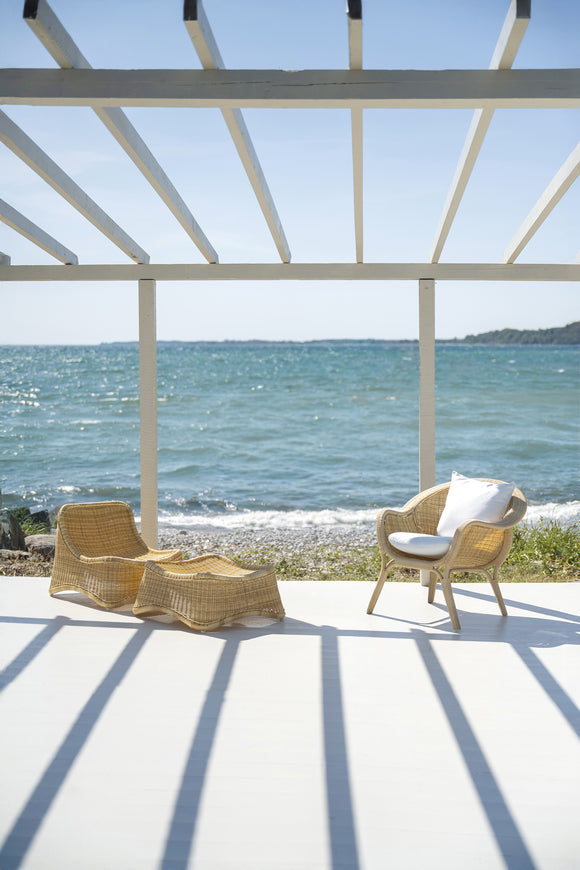 Chill Outdoor Lounge Chair with Footstool