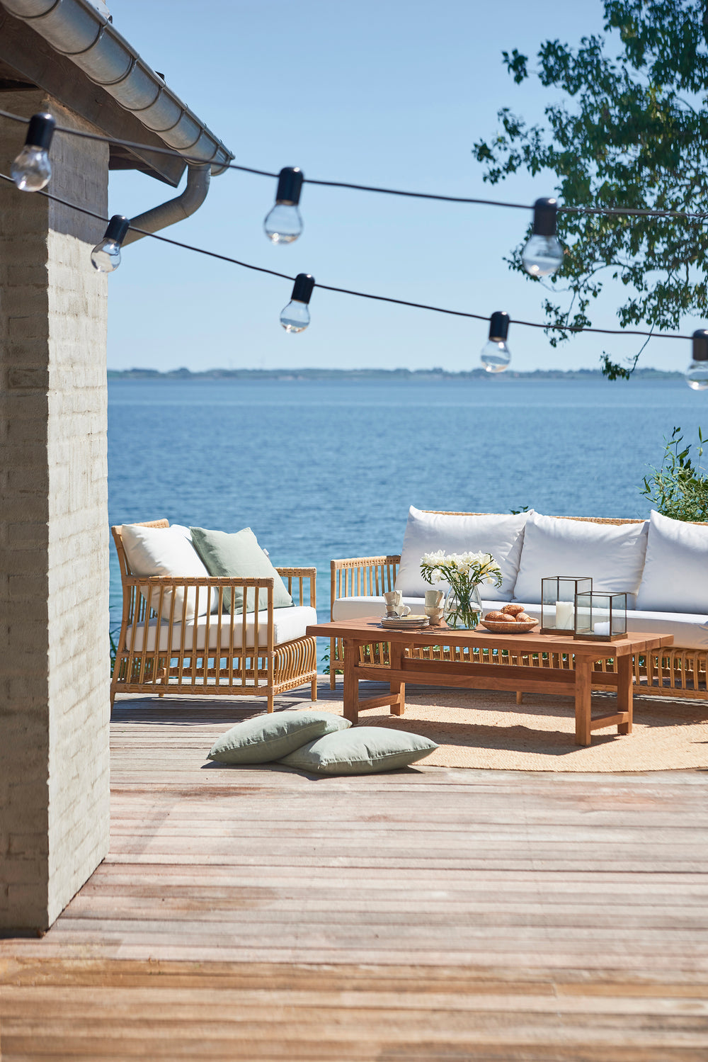 Caroline Outdoor Lounge Chair