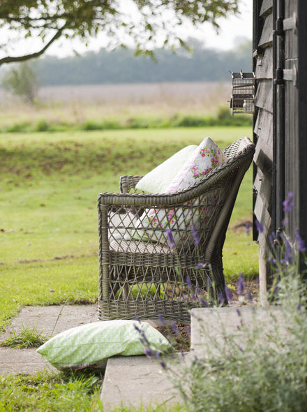 Charlot 2-Seater Outdoor Sofa