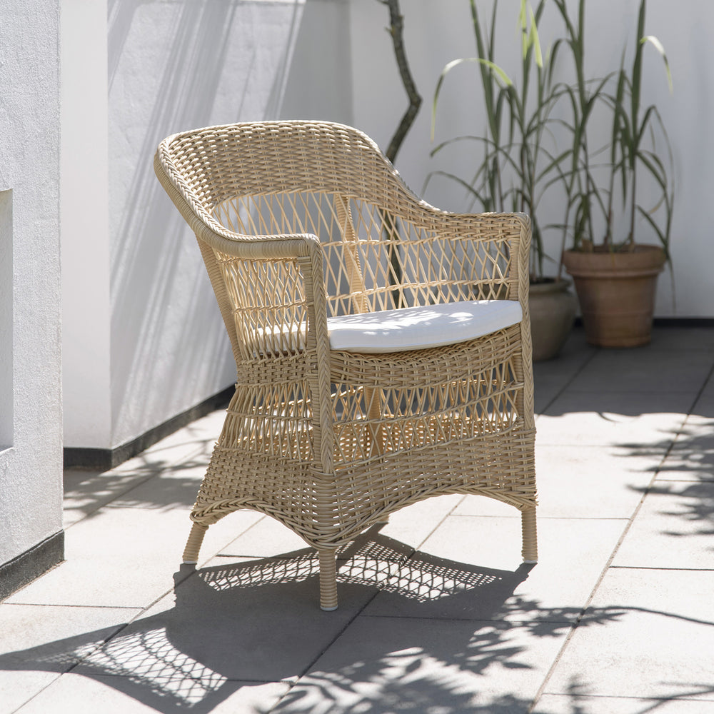 Charlot Dining Chair