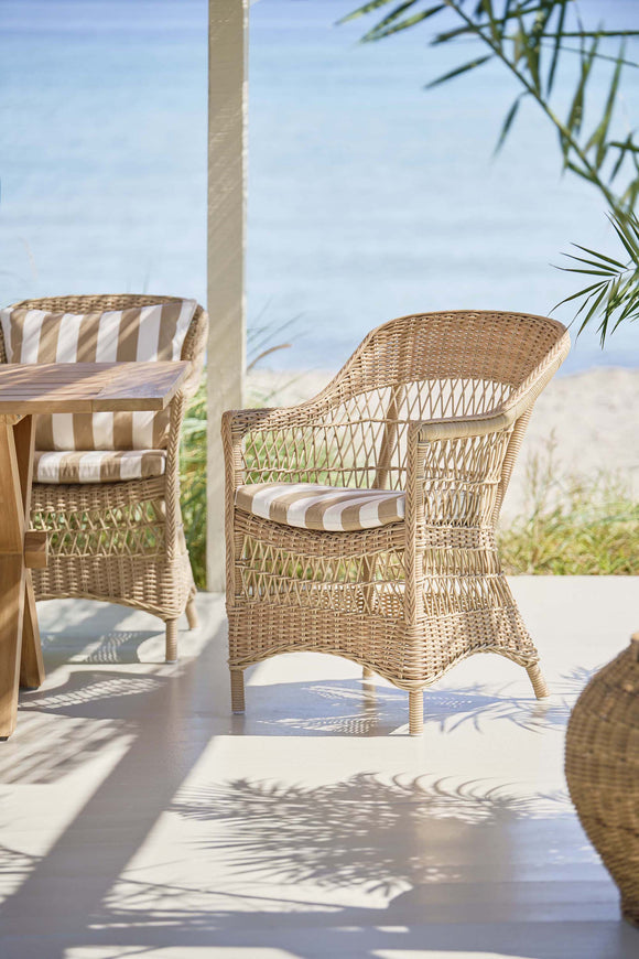 Charlot Dining Chair