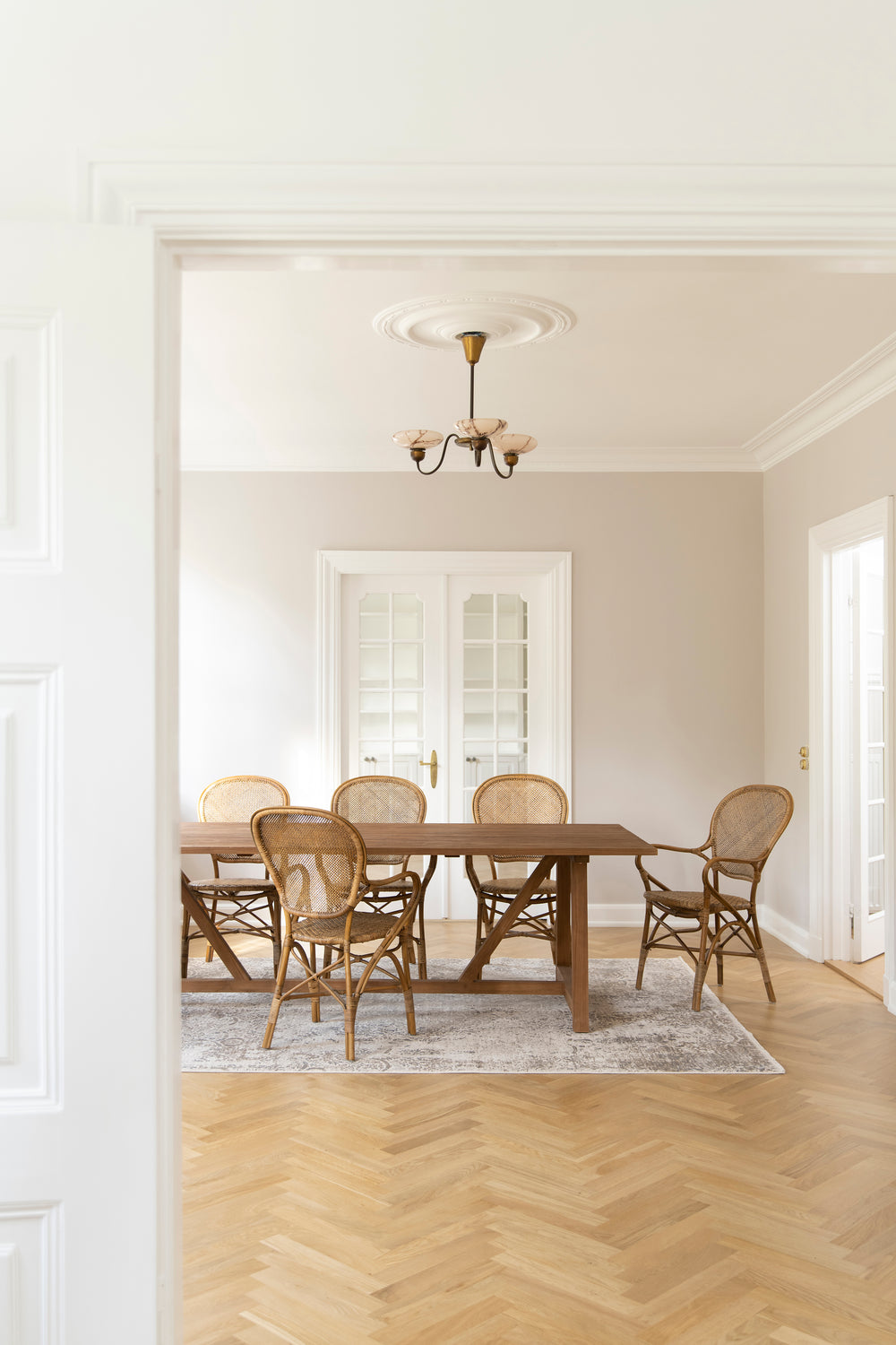 Lucas Dining Table