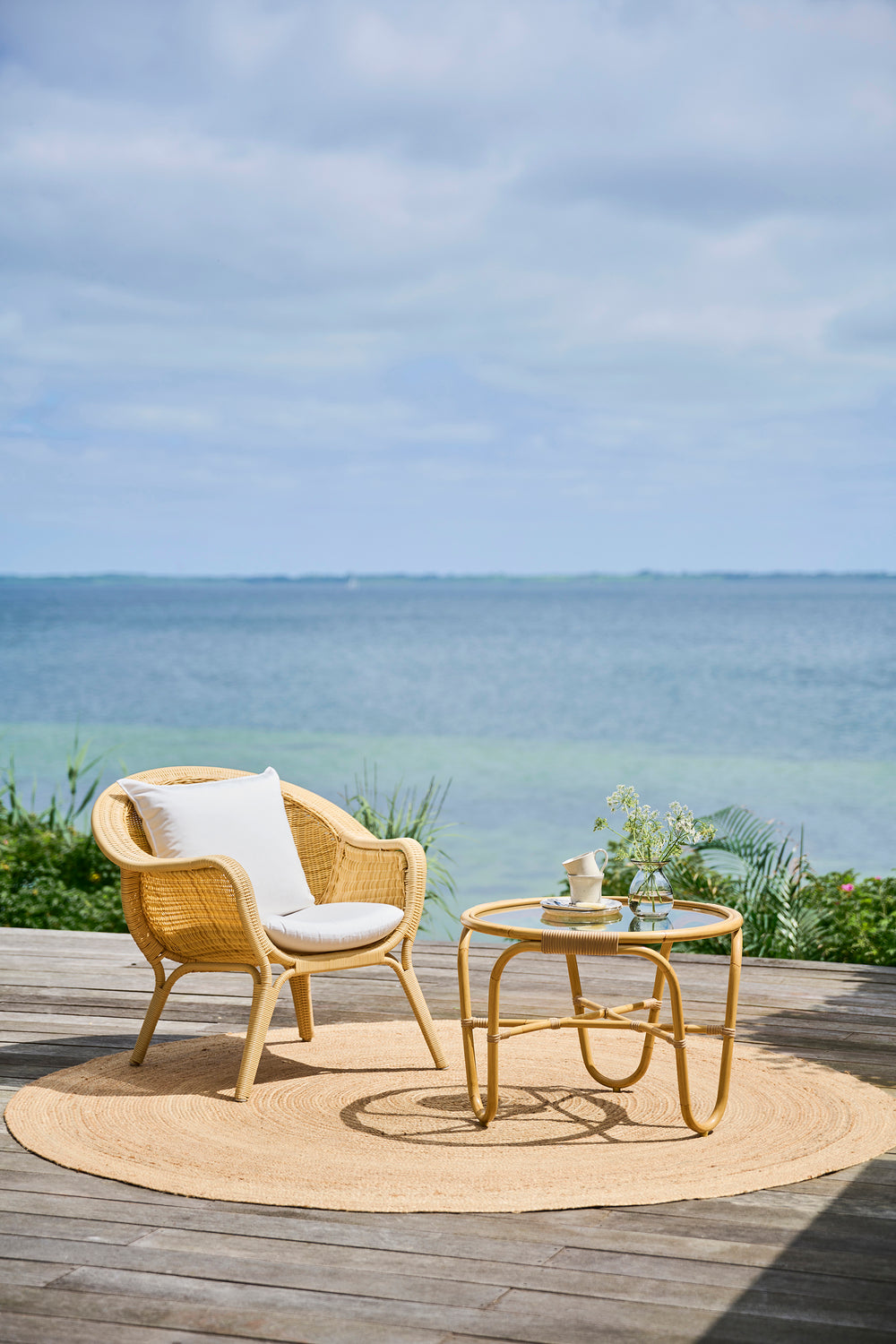 Madame Outdoor Lounge Chair