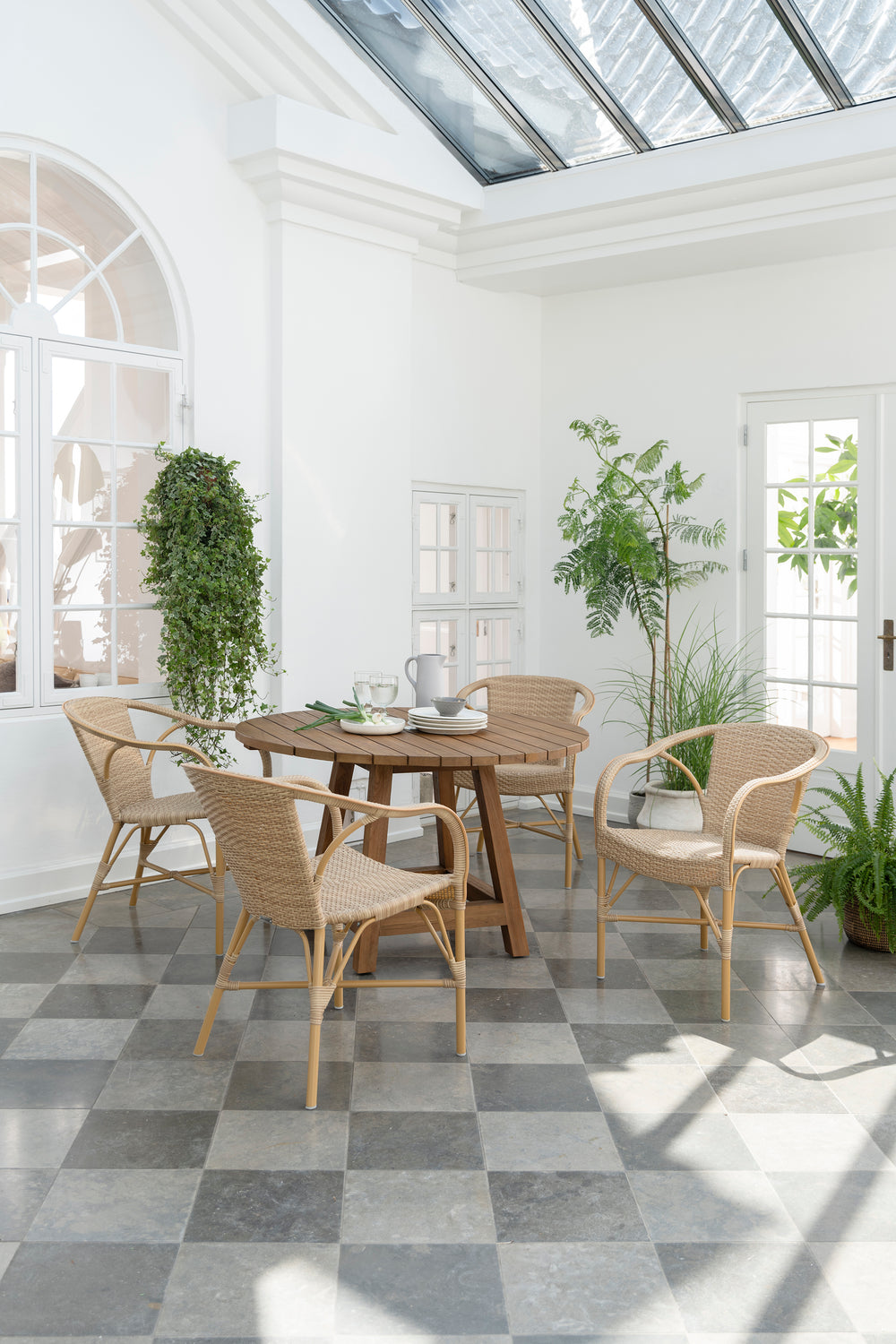 Madeleine Outdoor Dining Chair