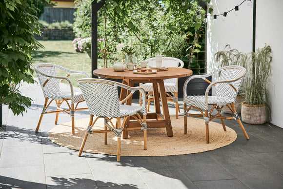 George Outdoor Round Dining Table