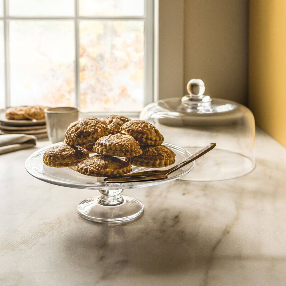 Hartland Cakeplate with Dome