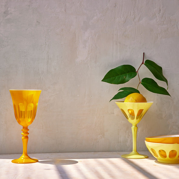 Milk Rialto Wine Glass