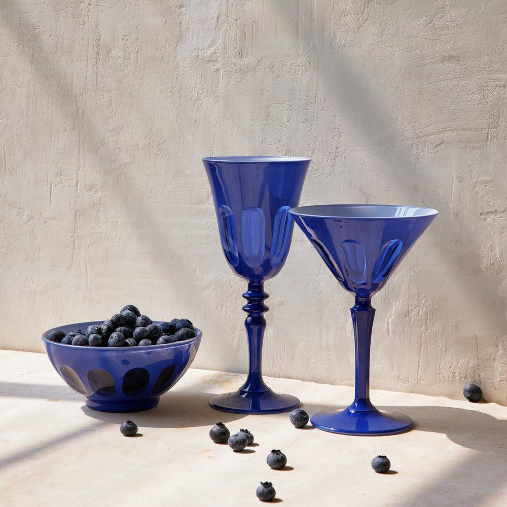 Milk Rialto Wine Glass