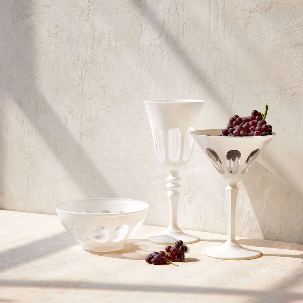 Milk Rialto Wine Glass