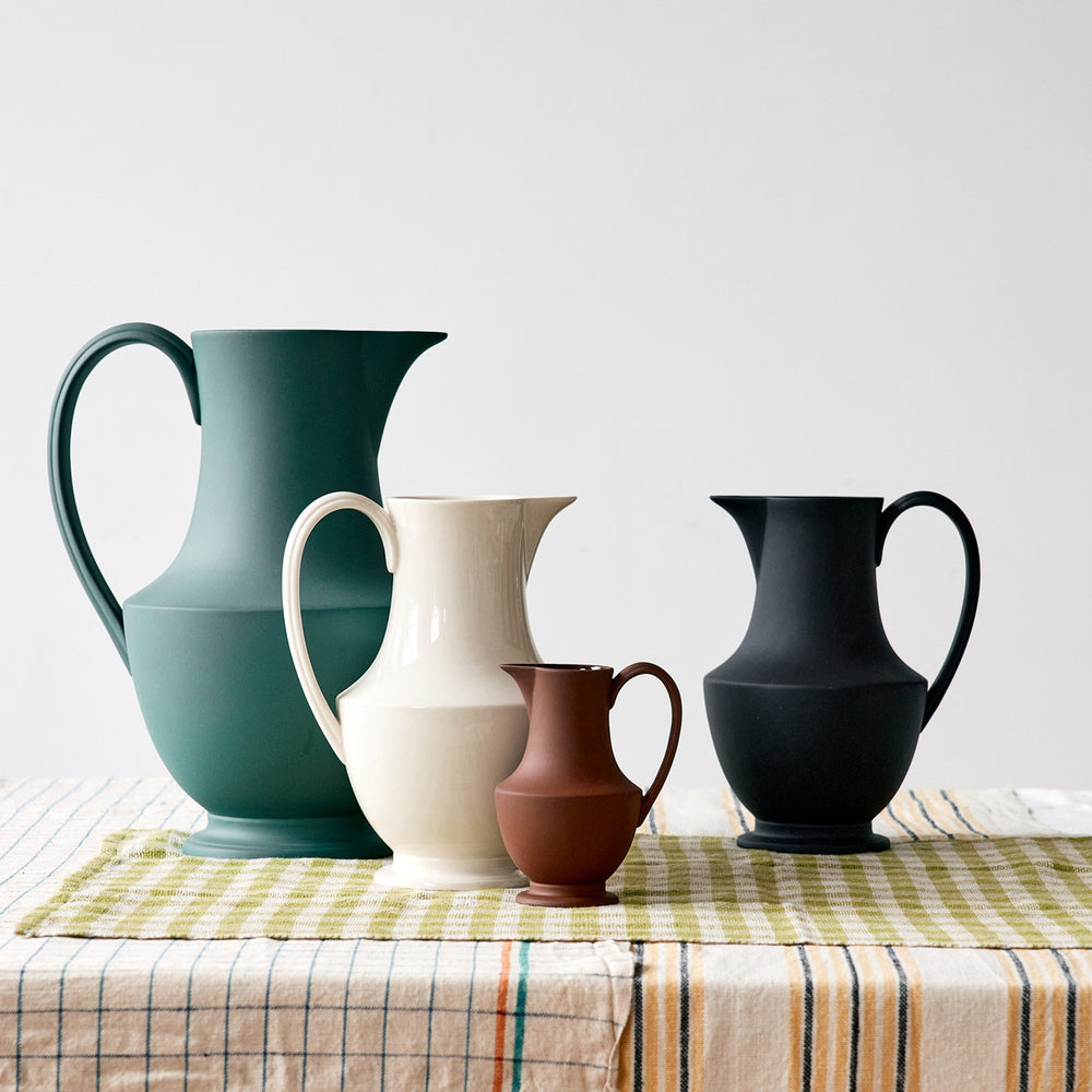 Toulouse Pitcher
