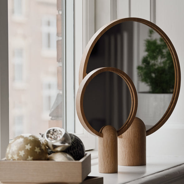 Aino Mirror