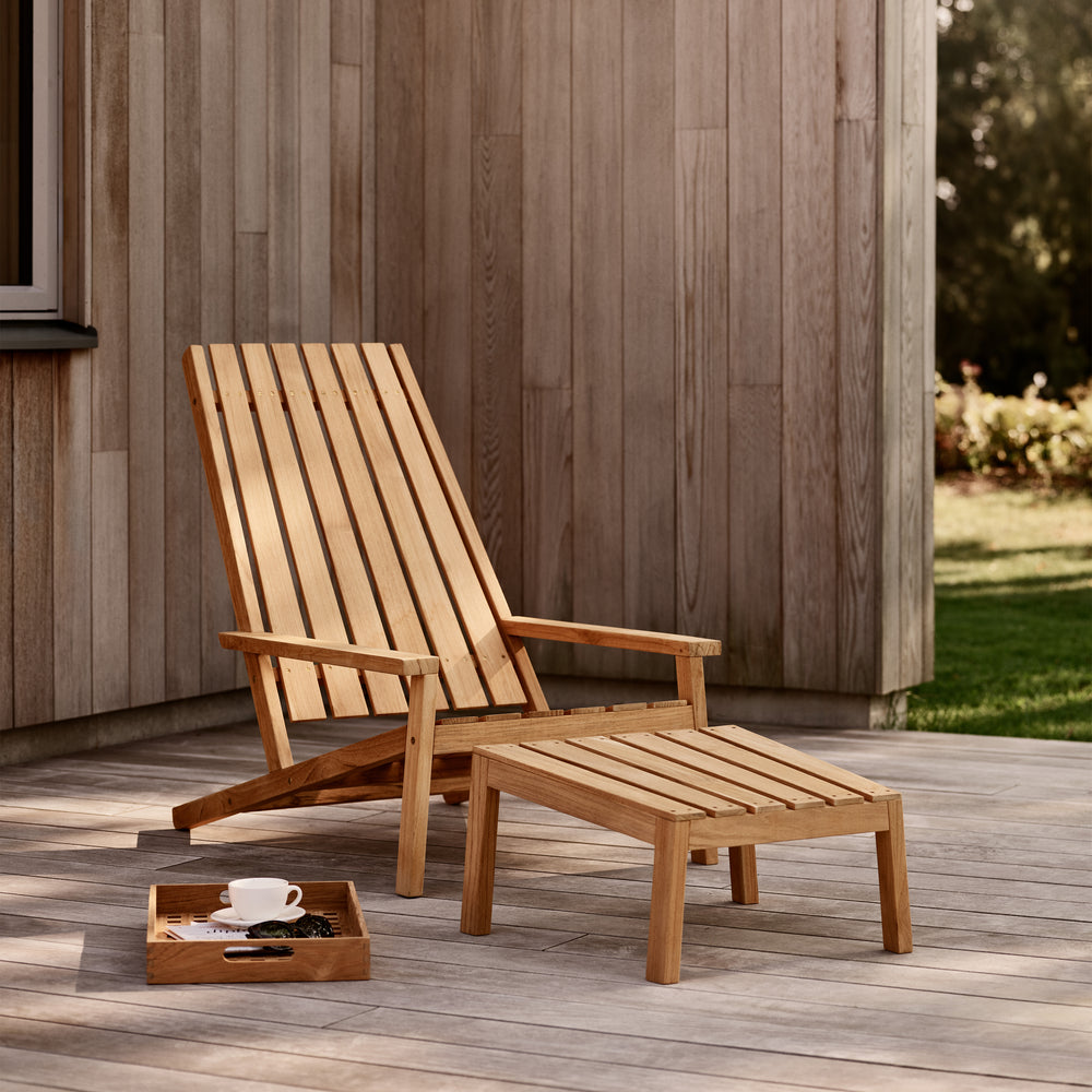Between Lines Outdoor Deck Chair