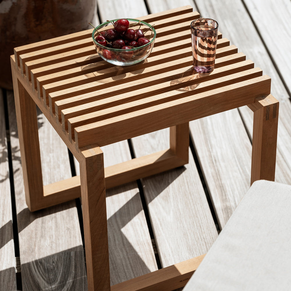 Cutter Outdoor Stool
