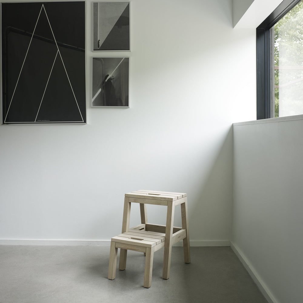 Dania Step Ladder