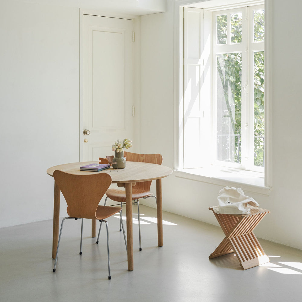 Fionia Stool