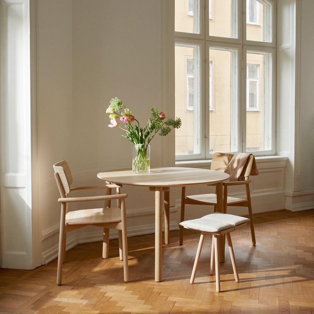 Hven Armchair