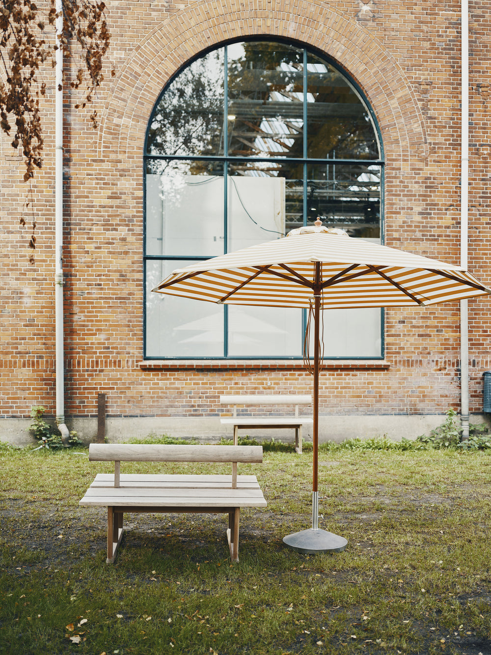 Messina Round Umbrella