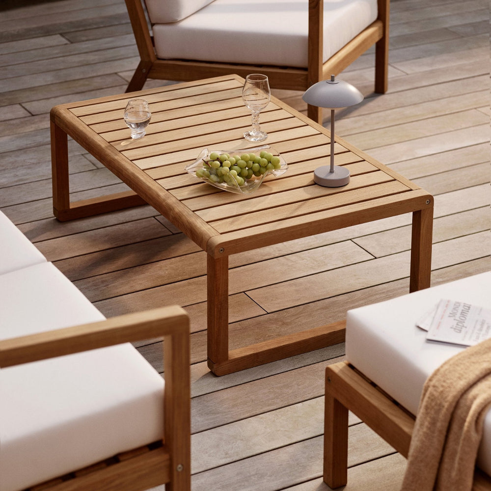 Virkelyst Rectangle Outdoor Coffee Table