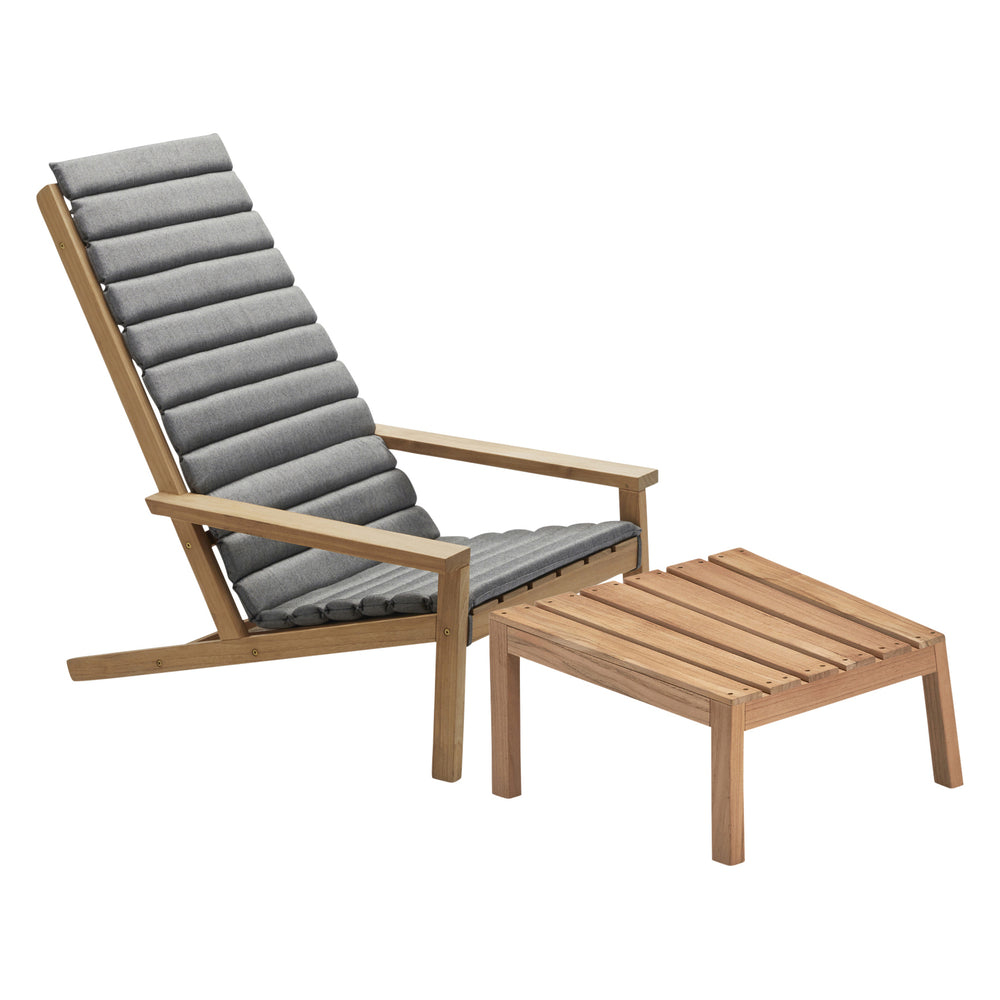 Between Lines Outdoor Deck Chair