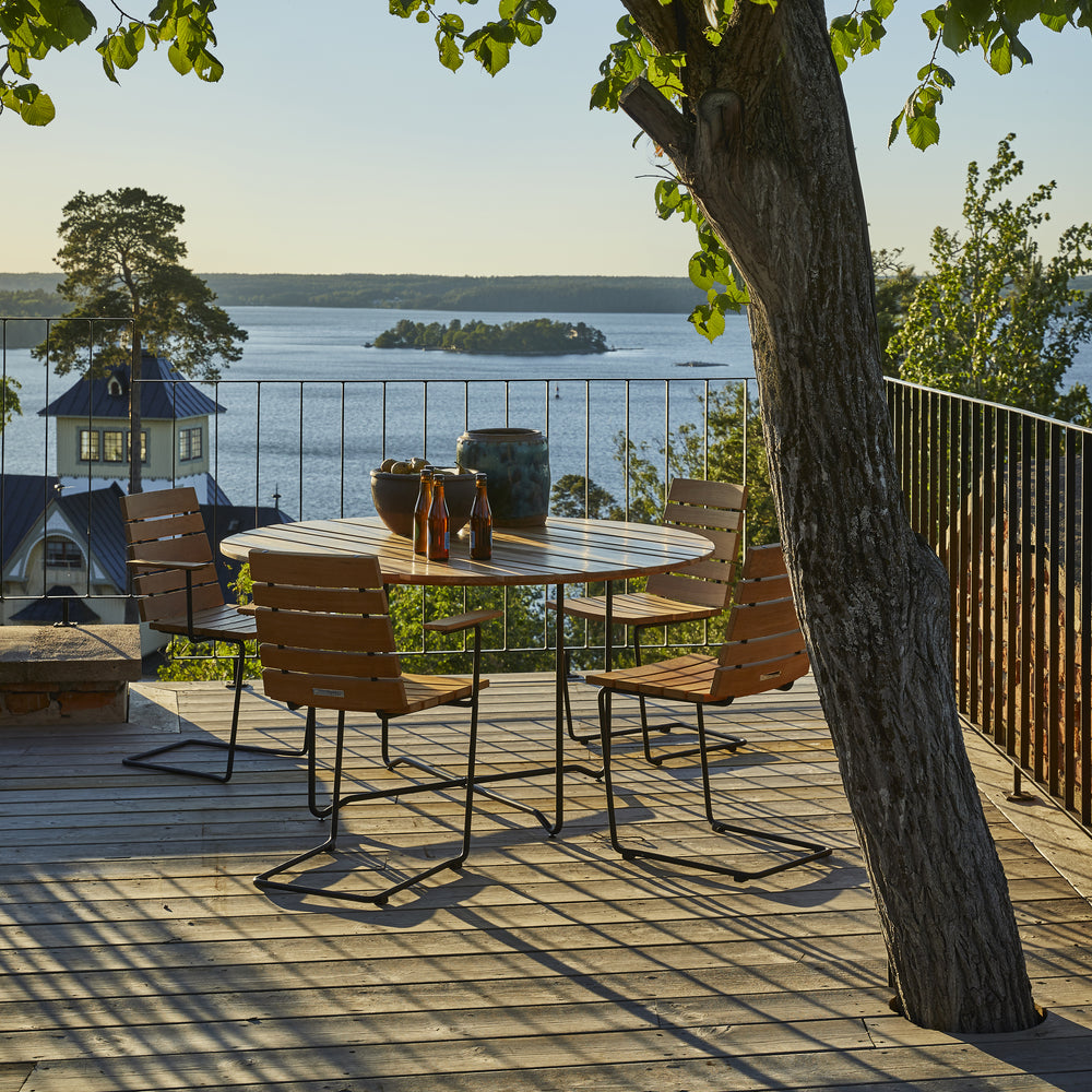 Grinda Outdoor Dining Armchair