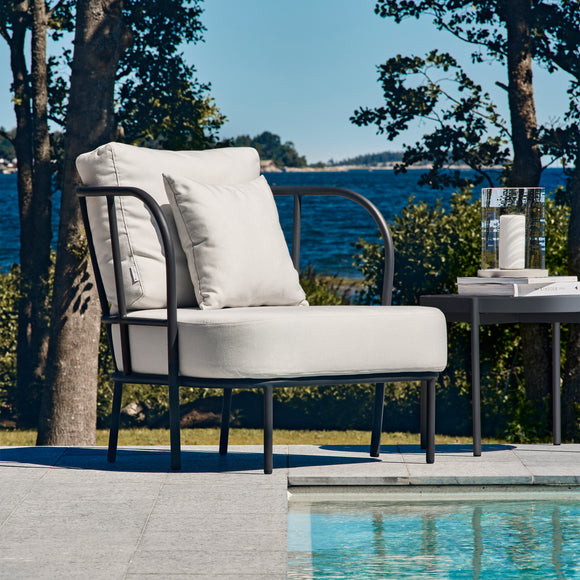 Salto Outdoor Lounge Table