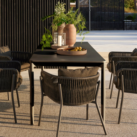 Tira Outdoor Dining Table