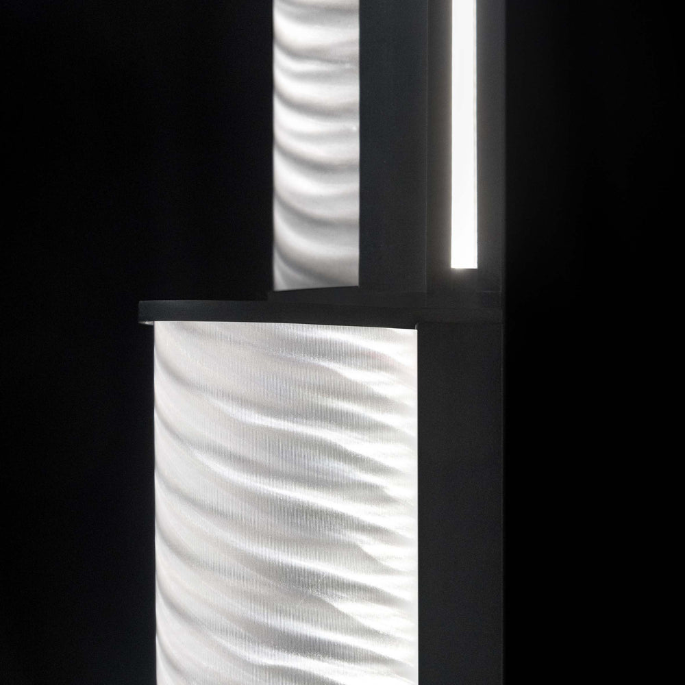 Modula Twisted LED Floor Lamp