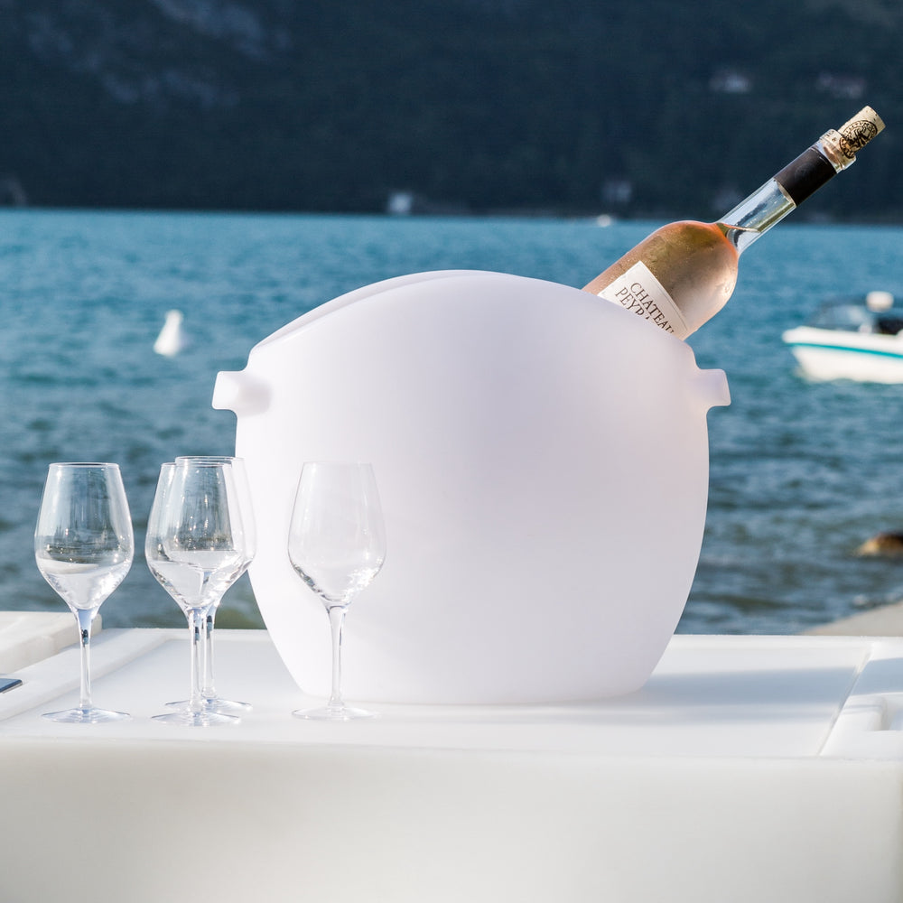Fresh Illuminated Bluetooth LED Outdoor Ice Bucket