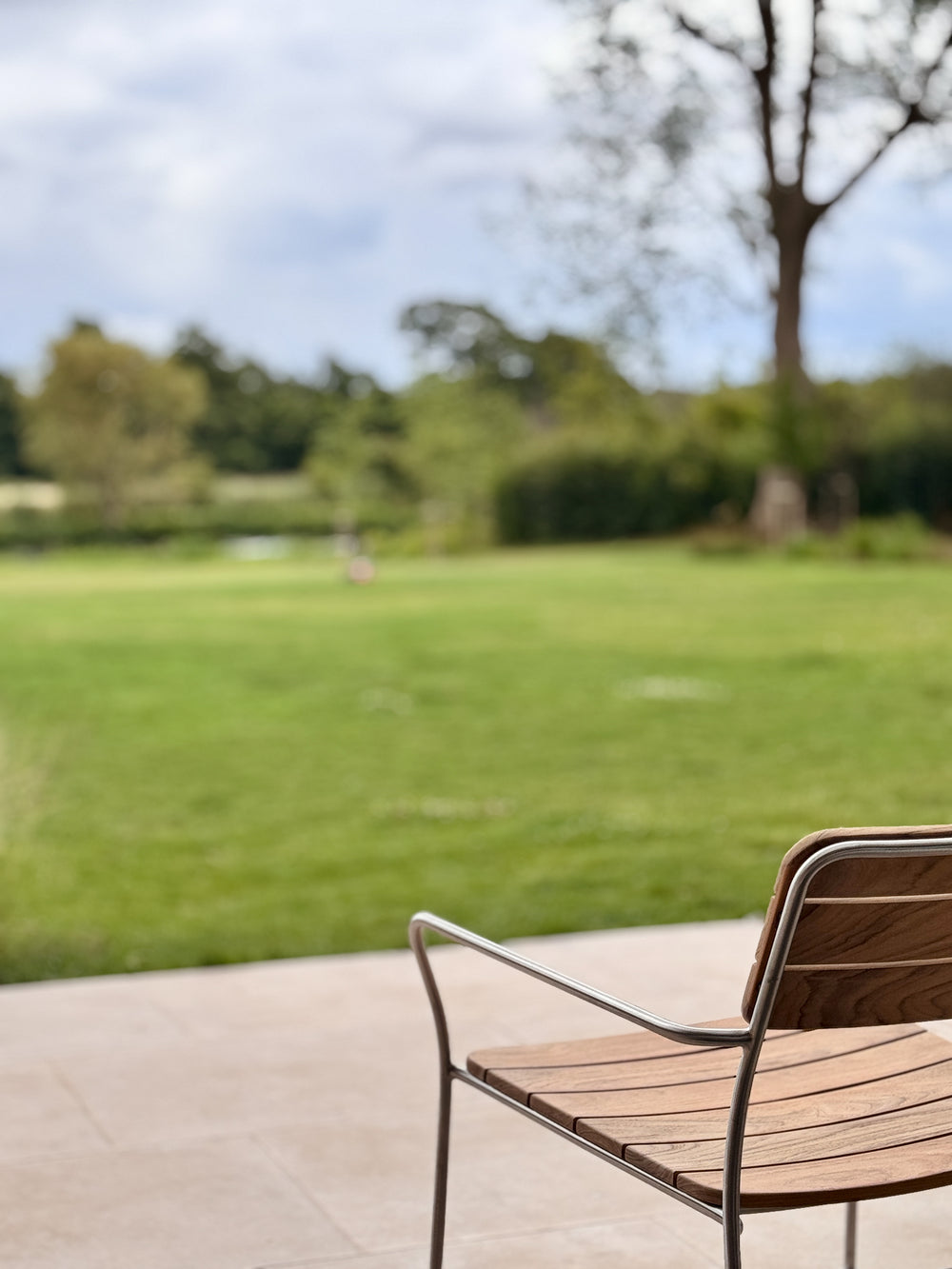 Solas Outdoor Lounge Chair