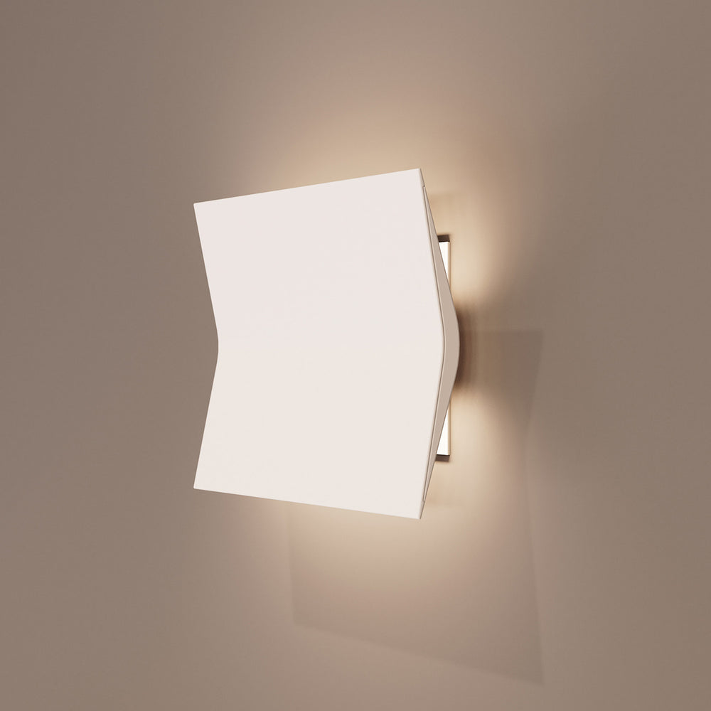 Turo LED Wall Sconce