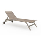 Stack Chaiselongue with Wheels