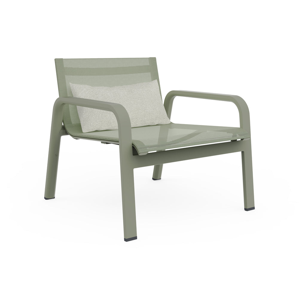 Stack Outdoor Lounge Chair