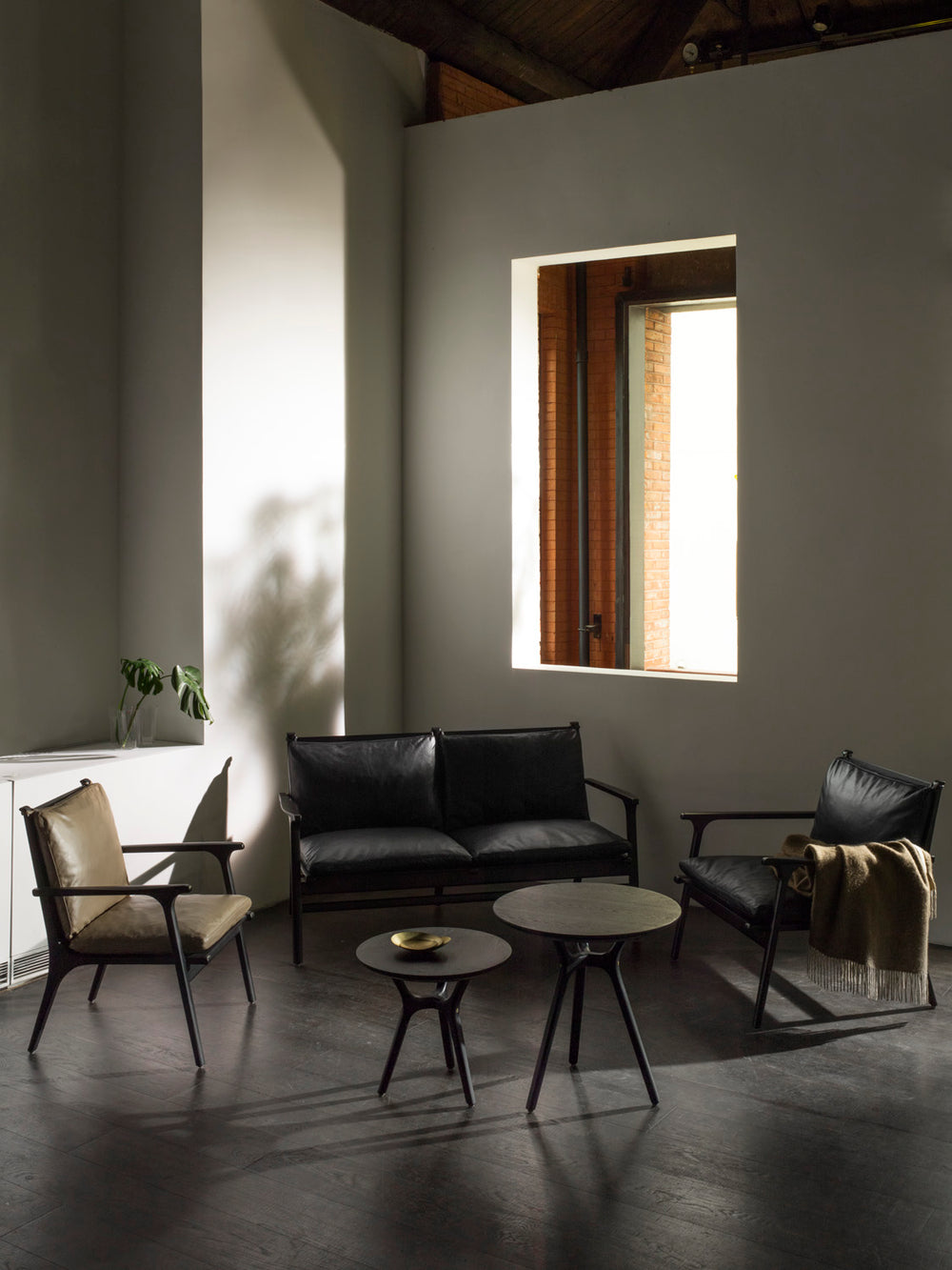 Ren Lounge Chair