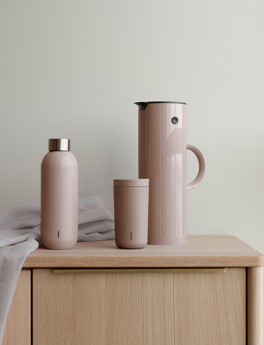 Em77 Vacuum Jug