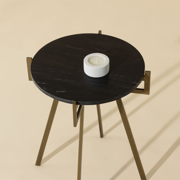 Anak End Table