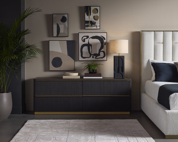 Kalla Dresser