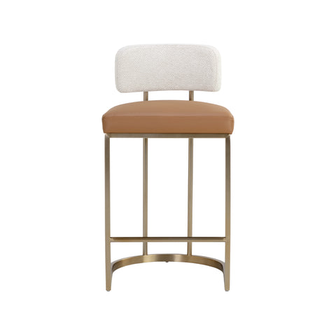 Larissa Stool